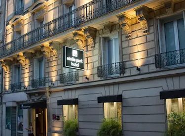 ETOILE PARK HOTEL***